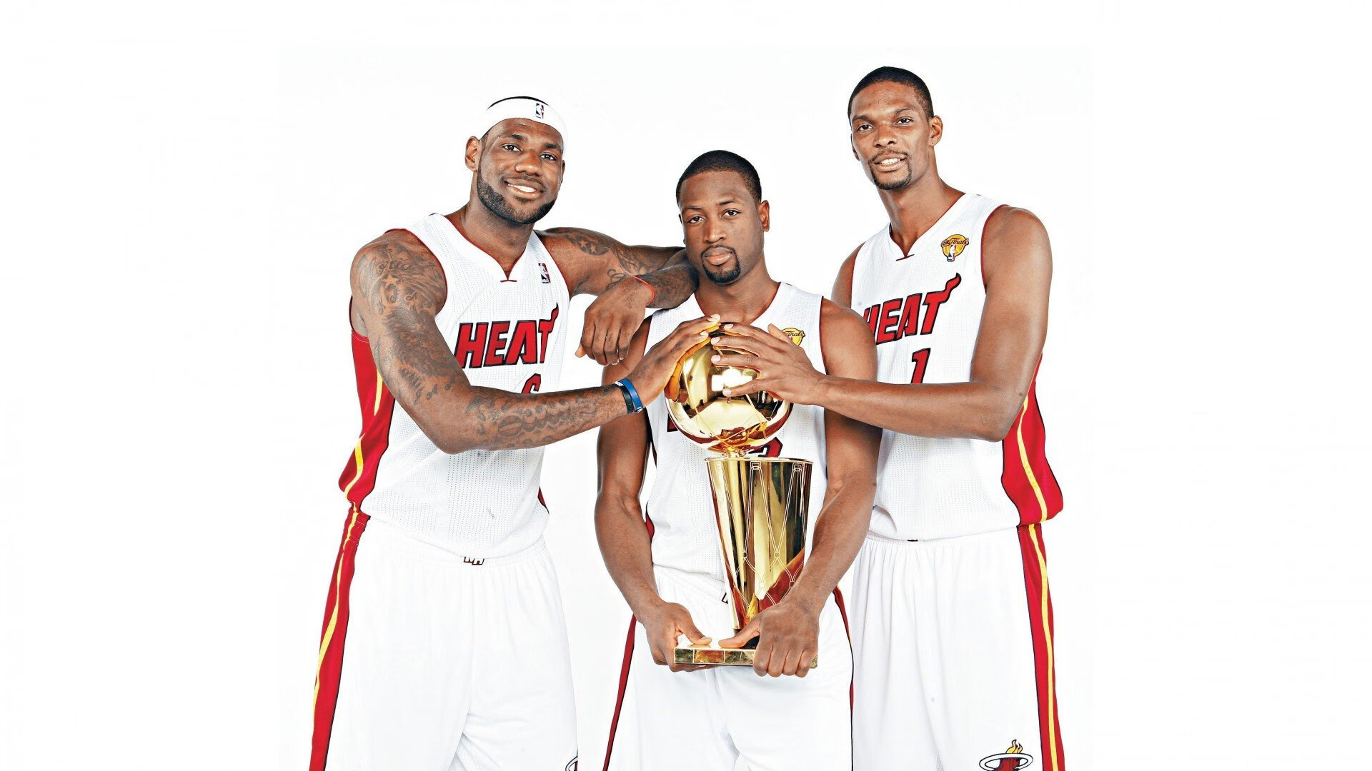 奥亚尔萨瓦尔，NBA总决赛之夜，一个名字如何定义传奇